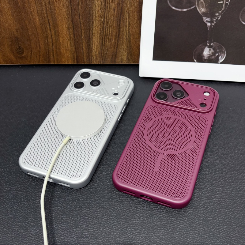 Custodia per iPhone 18 17 Pro  - Matte Hard Pc Back Case recensione e prezzo