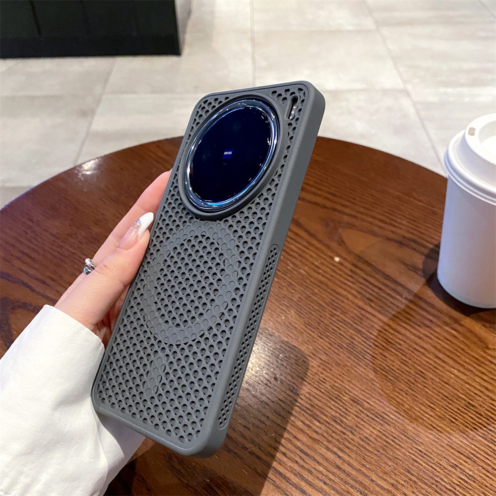 Custodia di lusso con sensazio - Heat Dissipation Mesh Breathable Case recensione e prezzo
