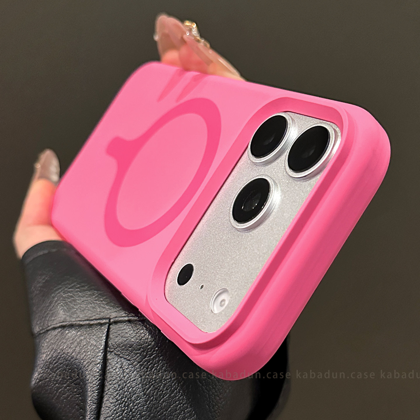 Cover Protettiva in Silicone L - Liquid Silicone Magnetic Phone Case recensione e prezzo