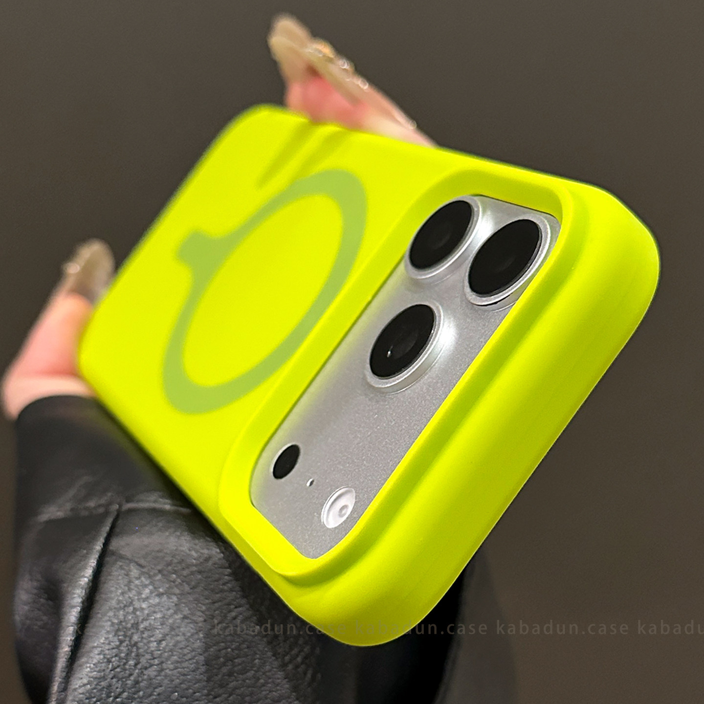 Cover Protettiva in Silicone L - Liquid Silicone Magnetic Phone Case recensione e prezzo